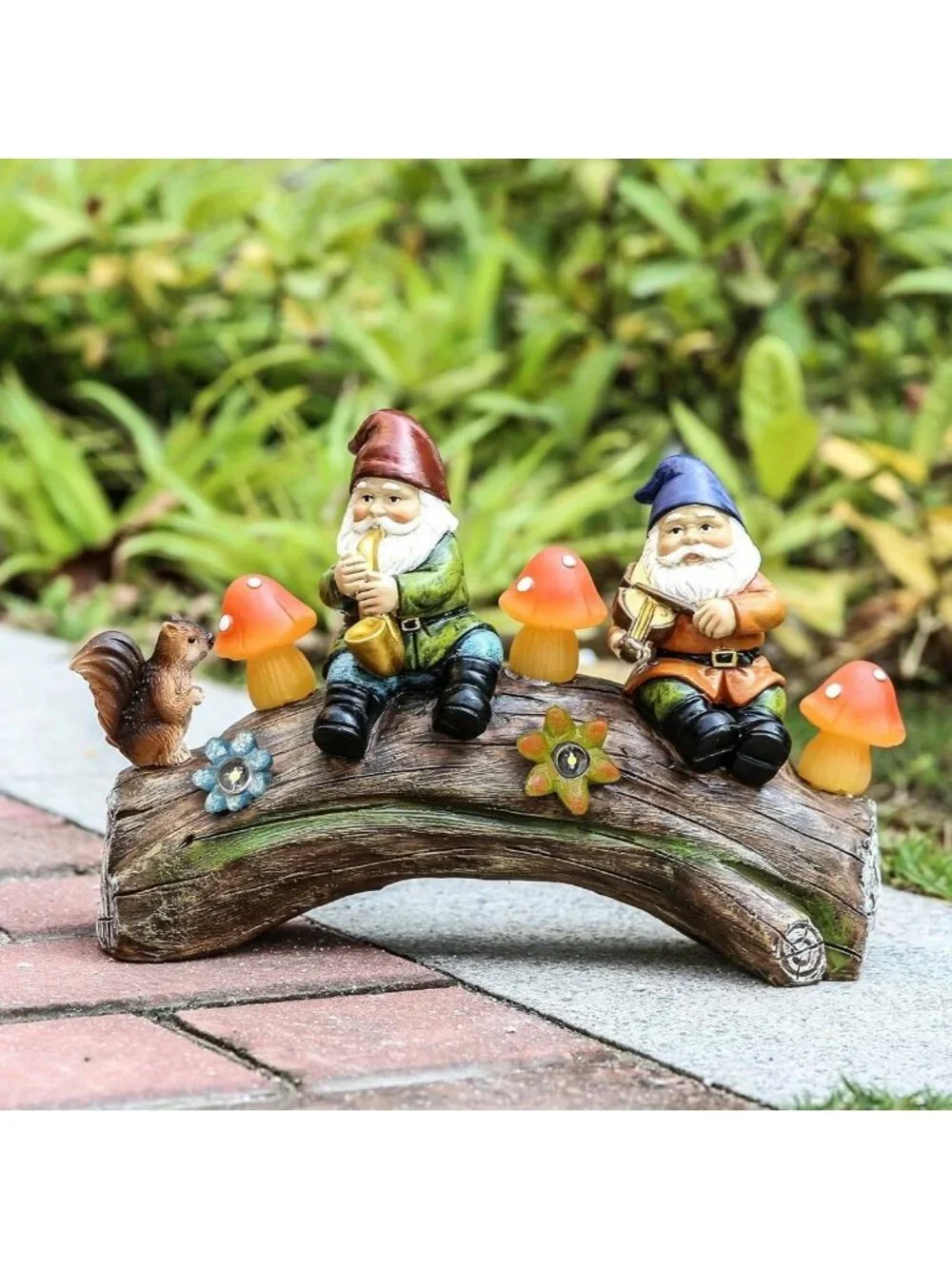 Solar-Powered Gnome Figurine with Lights - Whimsical Lawn Decor, Unique Gift